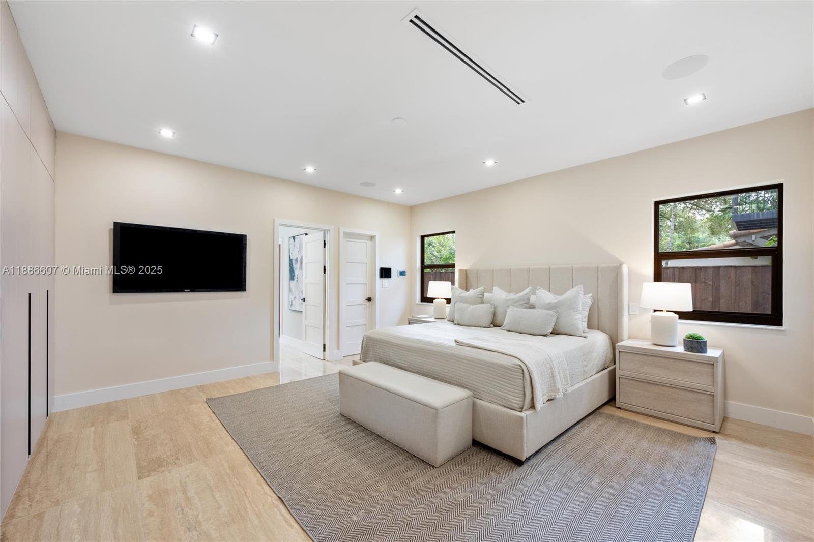 440 NE 94th St Miami Shores, FL 33138