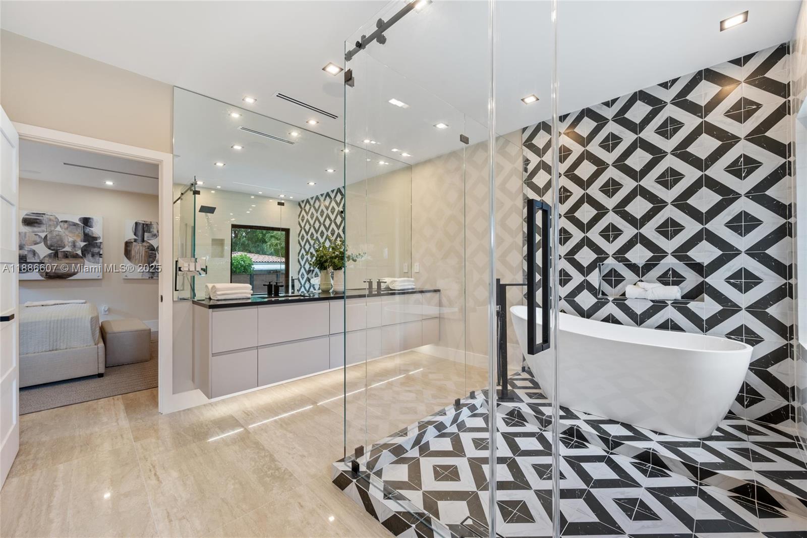 440 NE 94th St Miami Shores, FL 33138