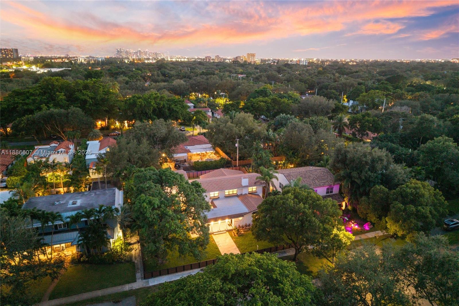 440 NE 94th St Miami Shores, FL 33138