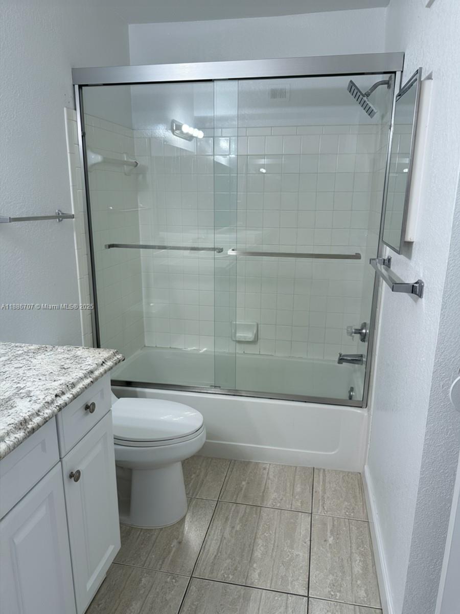 663 Vista Isles Dr #1711 Sunrise, FL 33325