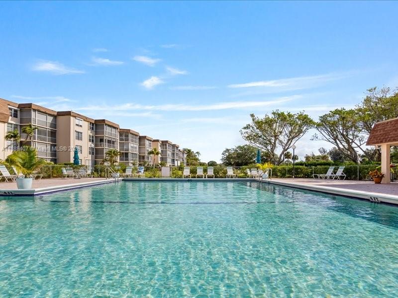 6200 NW 2nd Ave #418