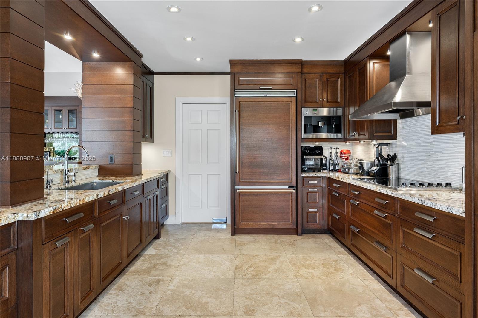 2331 Fisher Is Dr #4301 Miami, FL 33109