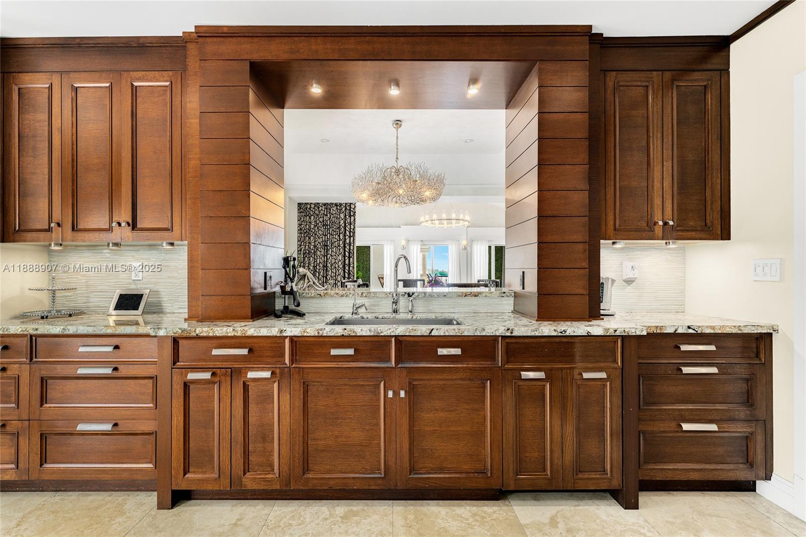 2331 Fisher Is Dr #4301 Miami, FL 33109