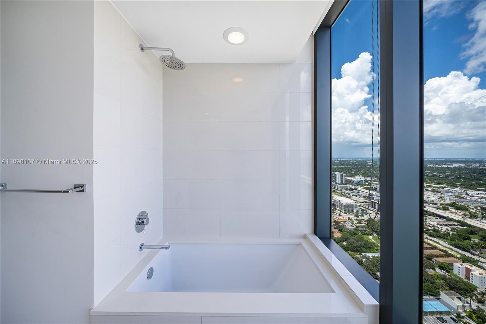 3131 NE 7th Ave #4706 Miami, FL 33137