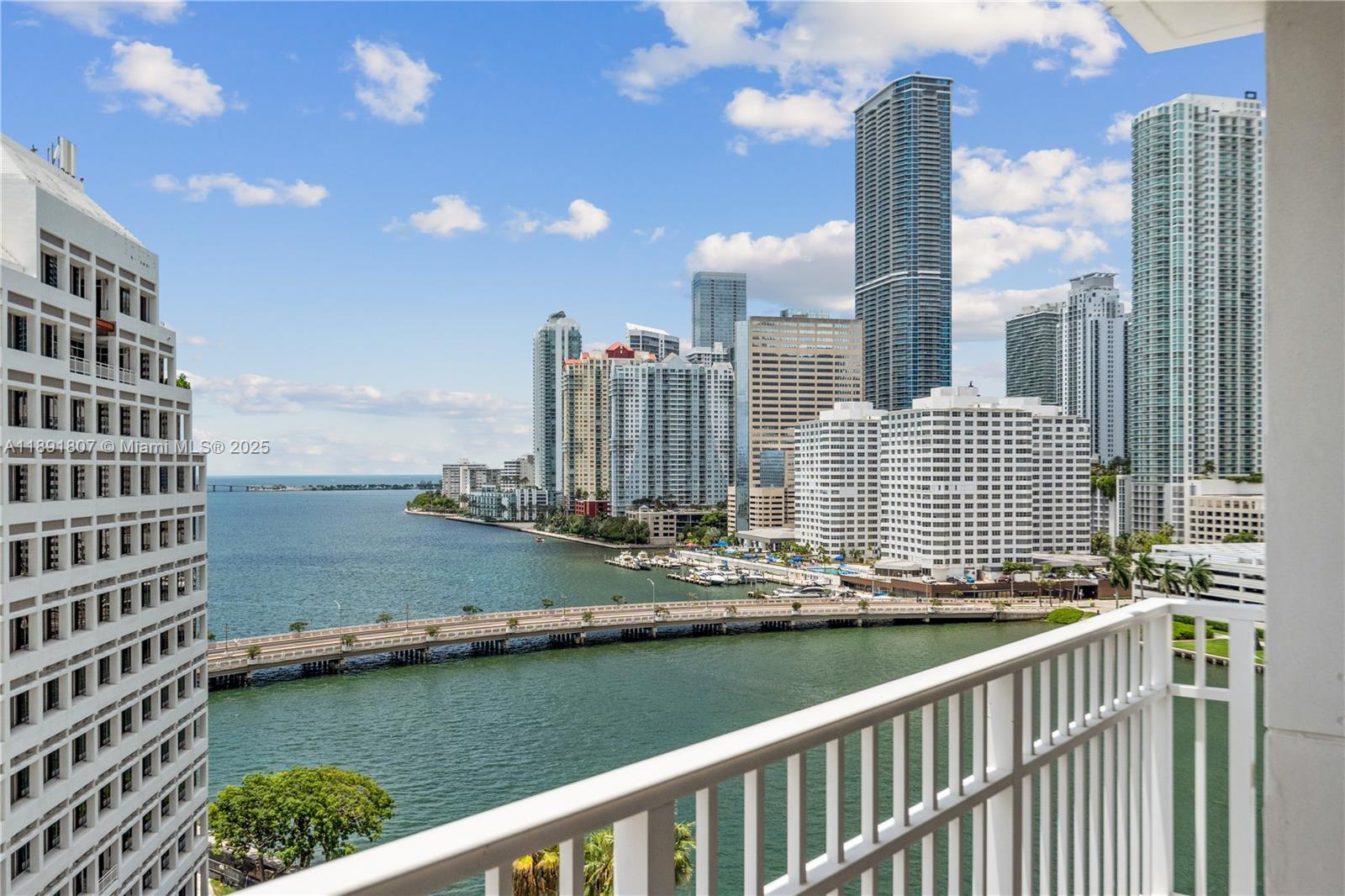 701 Brickell Key Blvd #1411