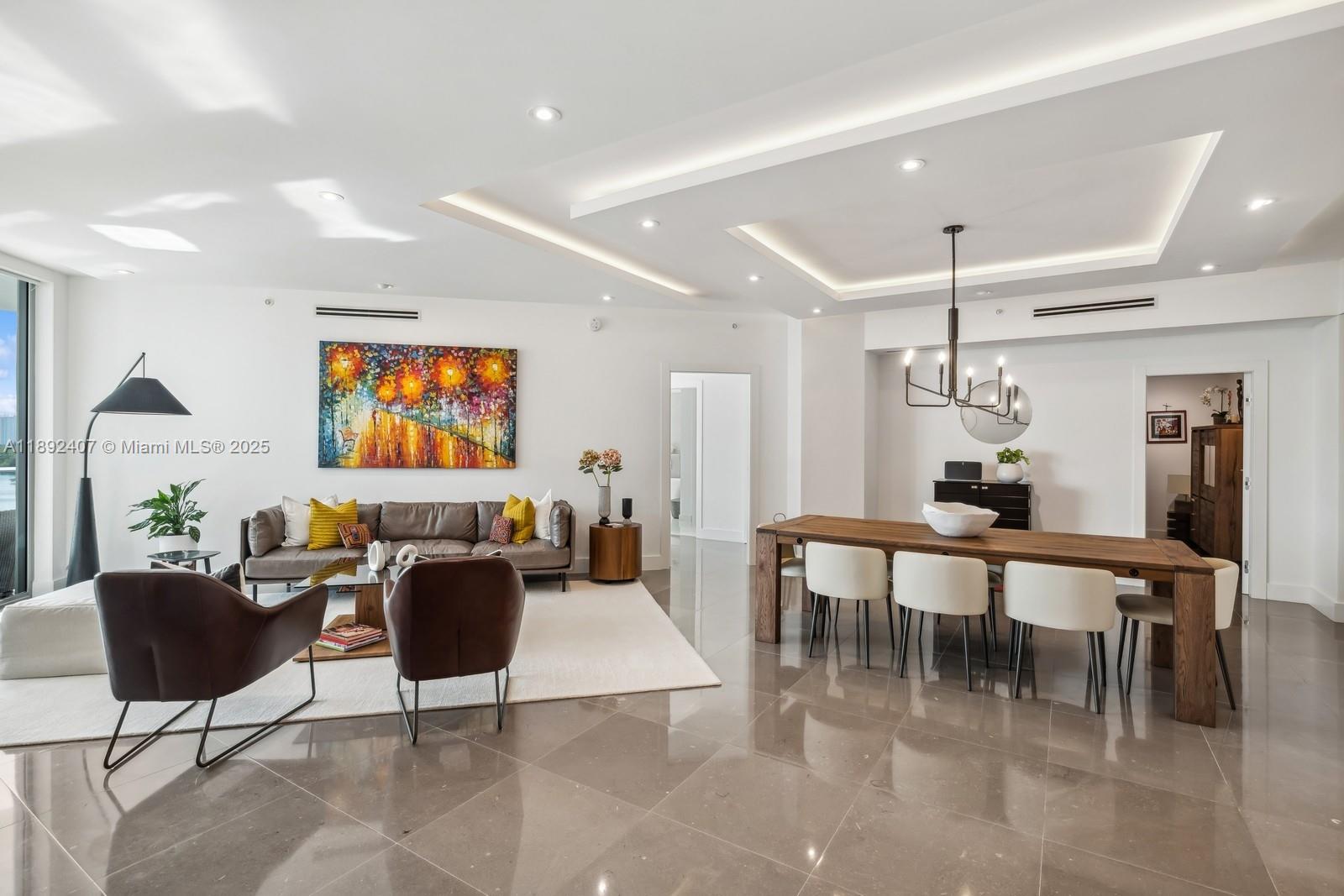 17111 Biscayne Blvd #1004 Aventura, FL 33160