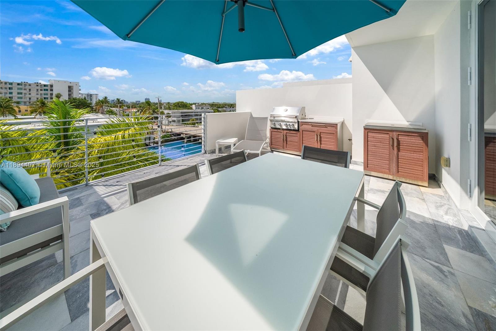 33 N Shore Dr #33 Miami Beach, FL 33141