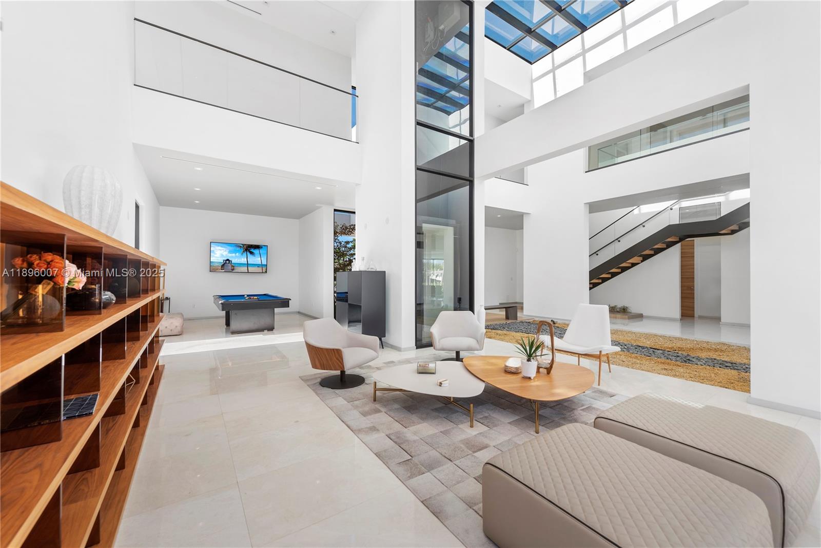 418 Sunset Dr Hallandale Beach, FL 33009 418 Sunset Dr Hallandale Beach, FL 33009