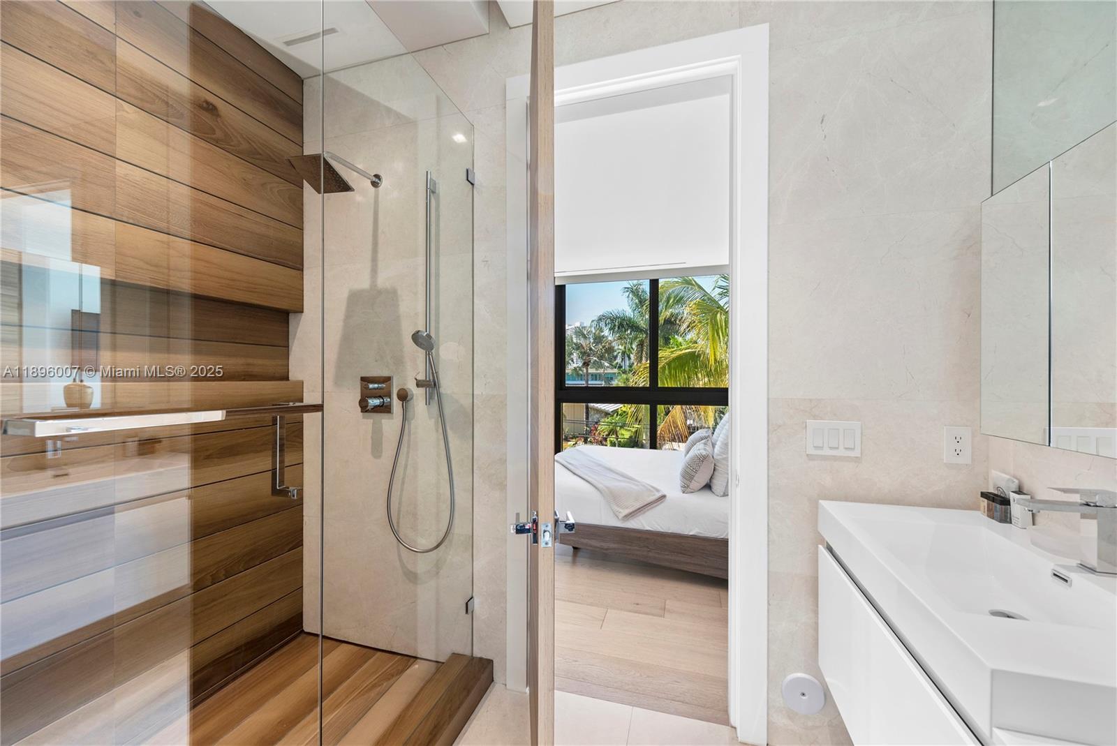 418 Sunset Dr Hallandale Beach, FL 33009 418 Sunset Dr Hallandale Beach, FL 33009