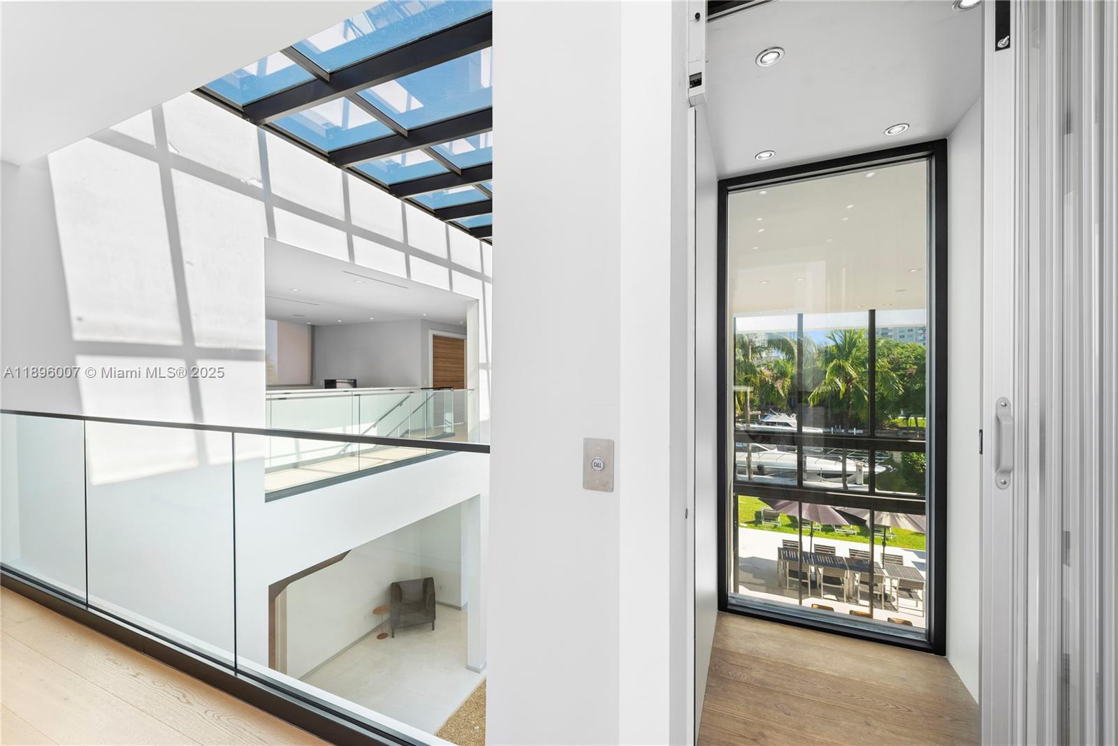 418 Sunset Dr Hallandale Beach, FL 33009 418 Sunset Dr Hallandale Beach, FL 33009