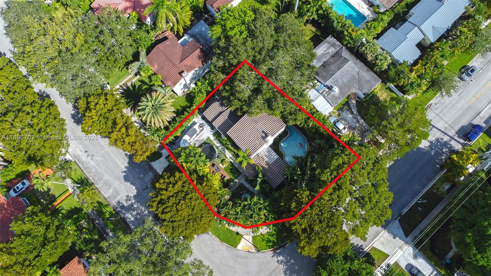 401 SW 28th Rd Miami, FL 33129