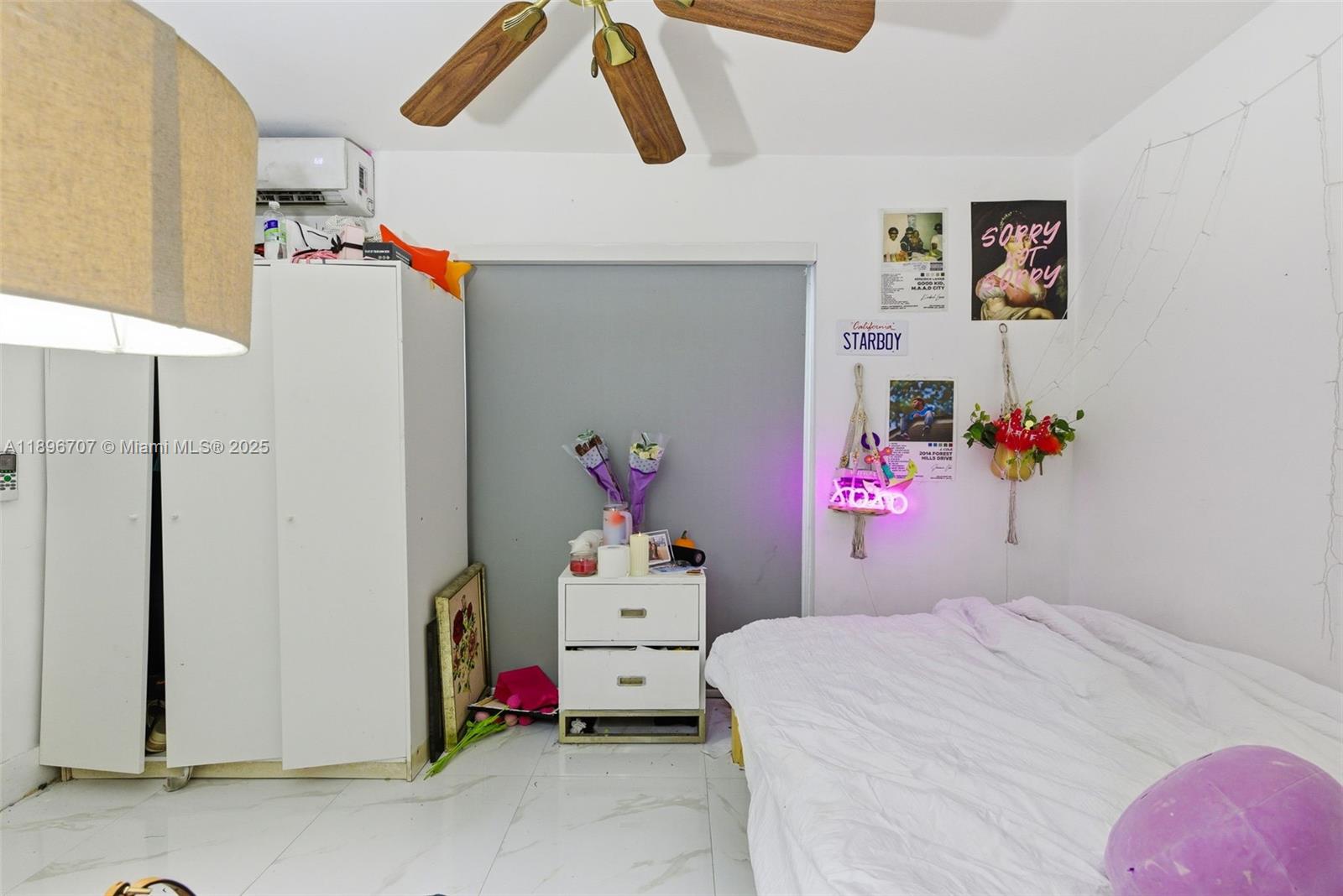 401 SW 28th Rd Miami, FL 33129