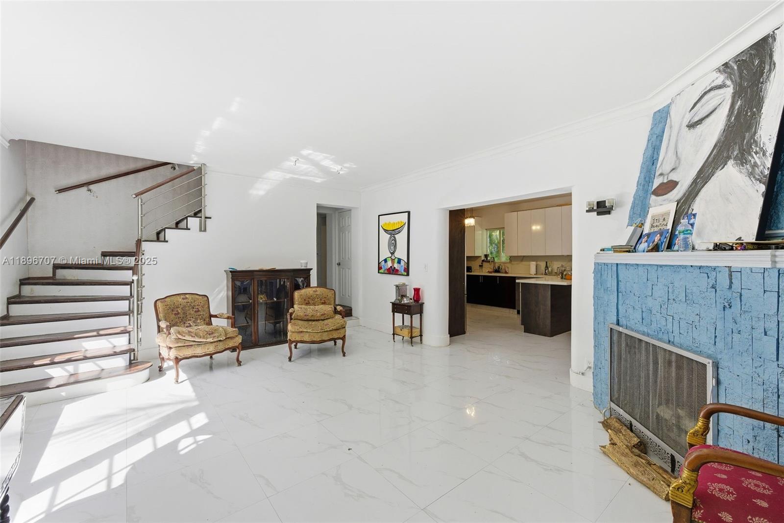 401 SW 28th Rd Miami, FL 33129