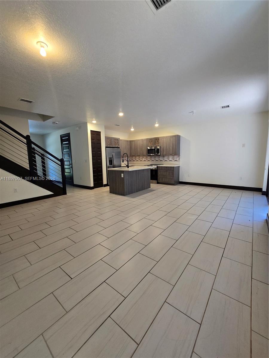 15930 NW 91st Ct Miami Lakes, FL 33018