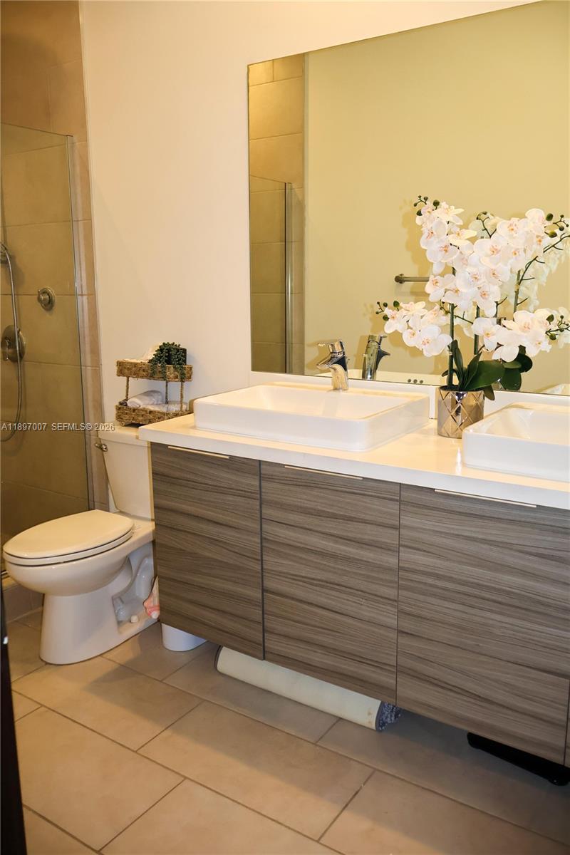 15930 NW 91st Ct Miami Lakes, FL 33018