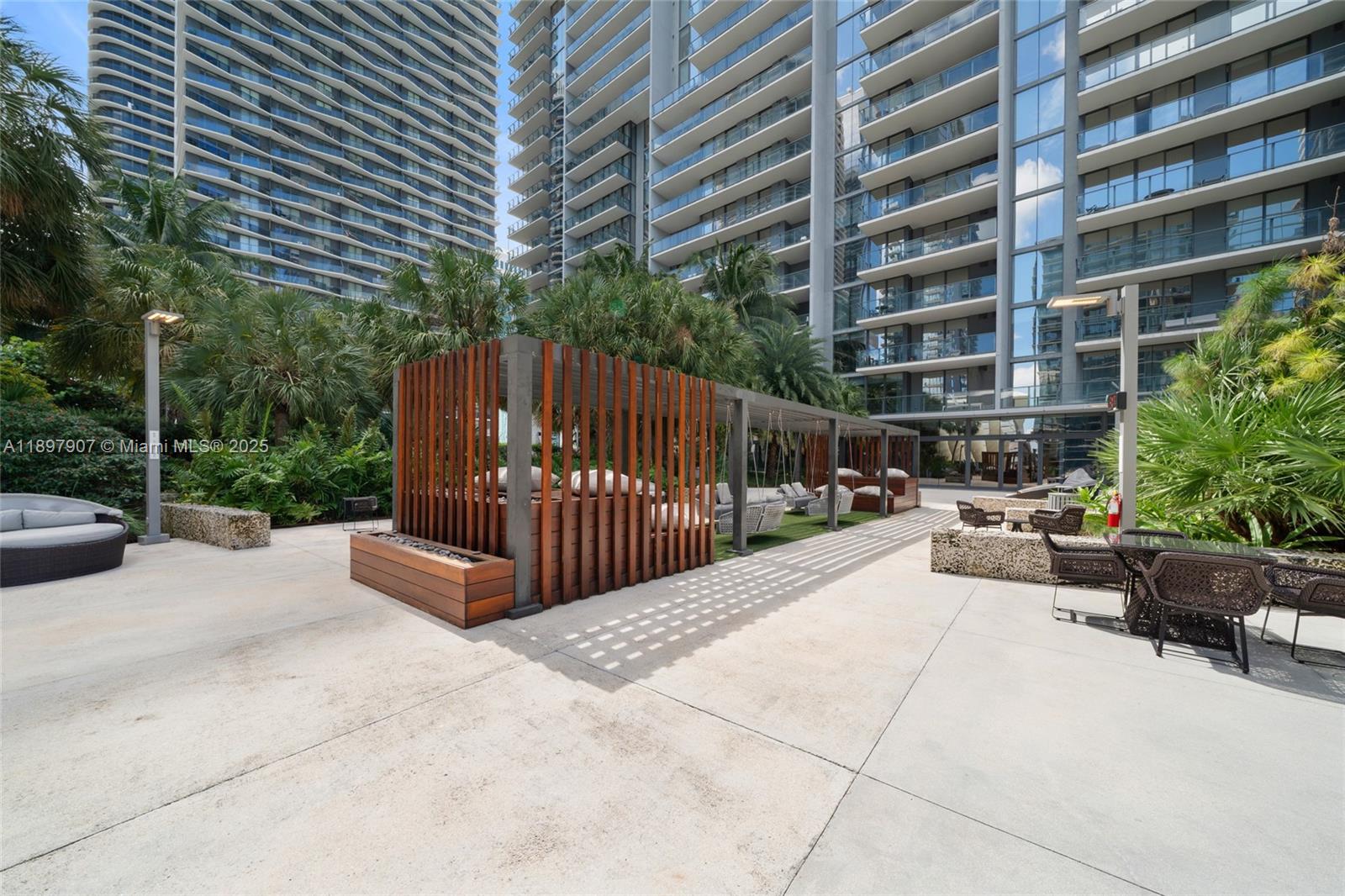 image Rise Brickell City Center32