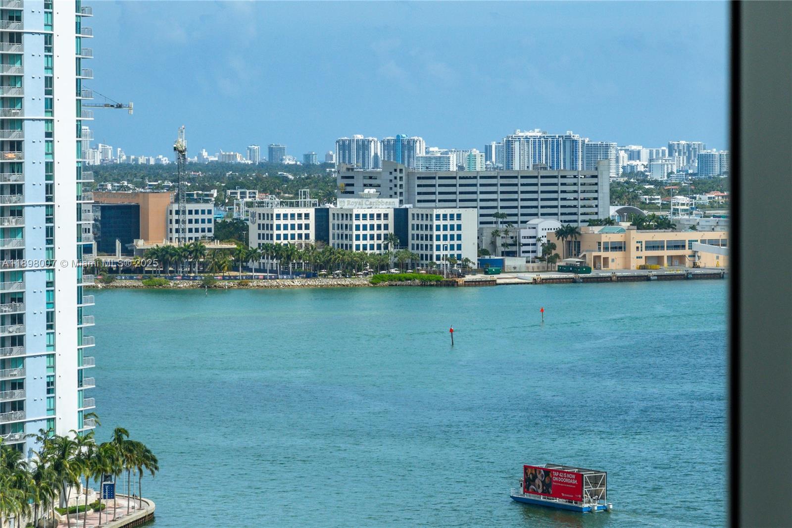 465 Brickell Ave #1602 Miami, FL 33131