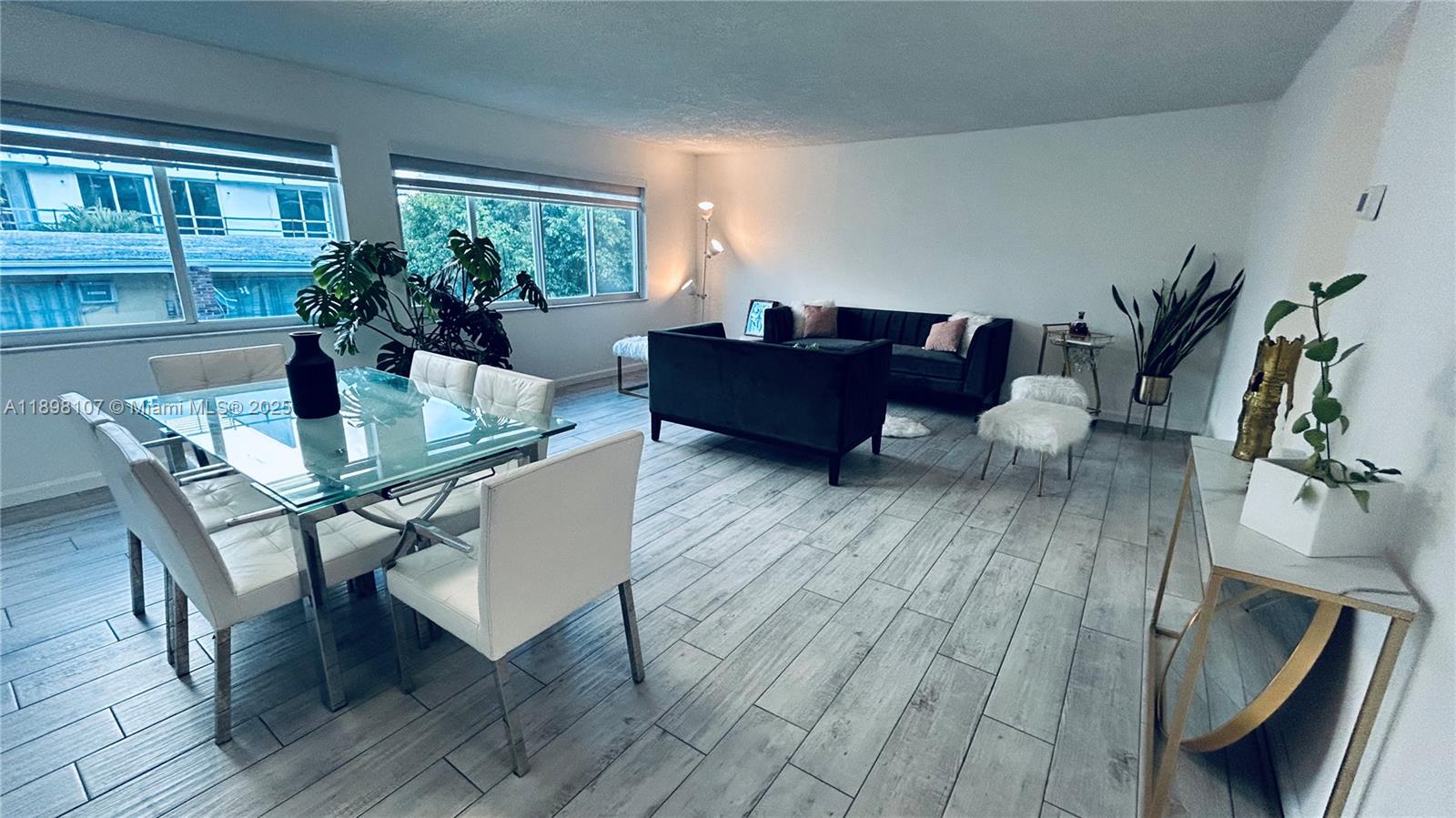 9971 W Bay Hbr Dr #303