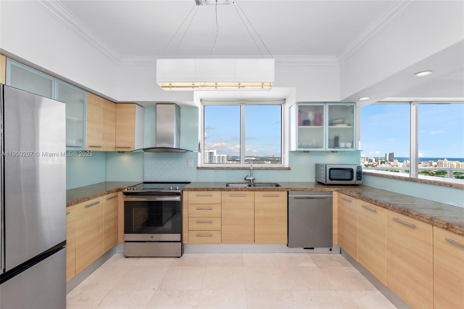 image The Floridian9