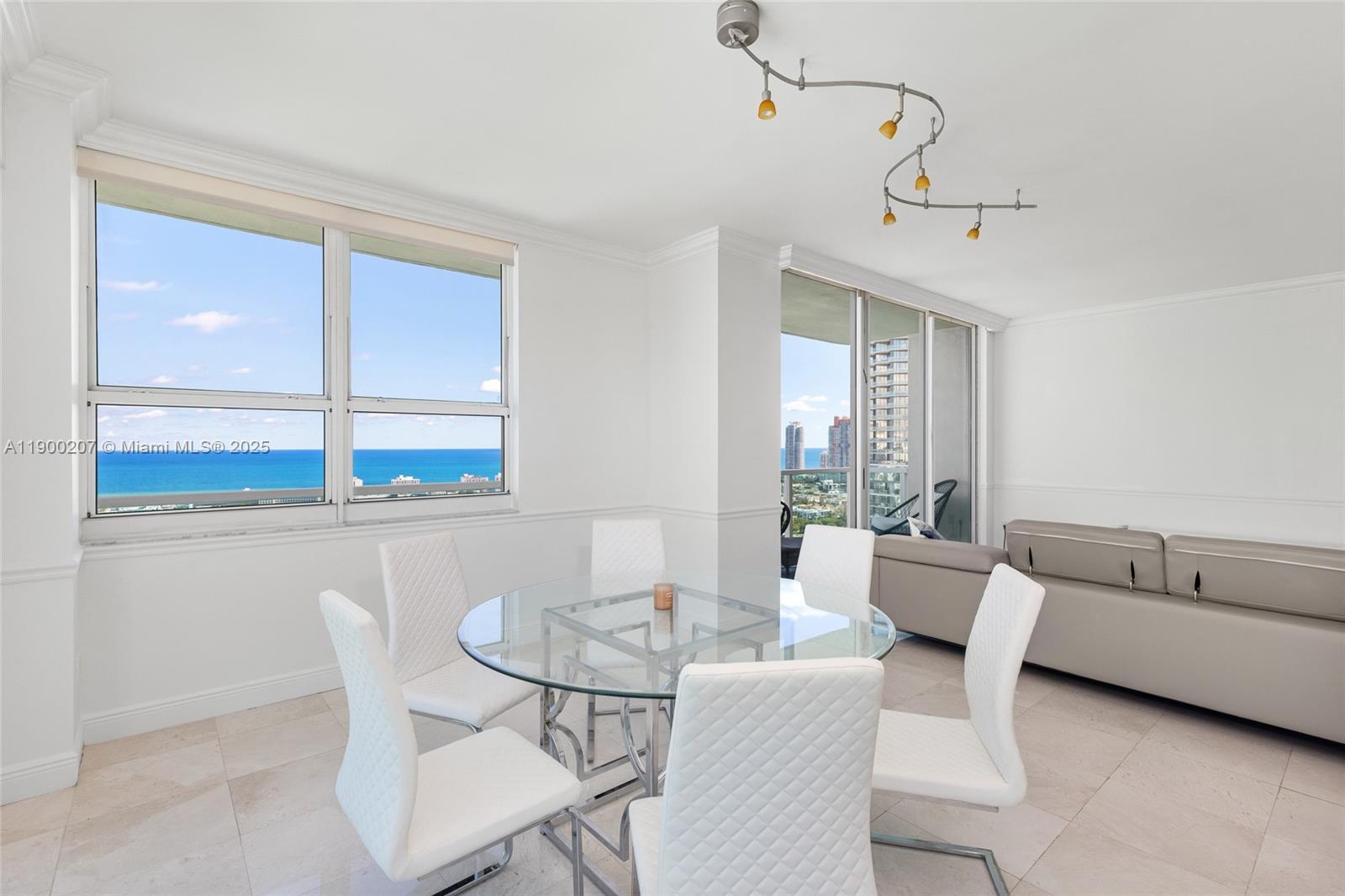 image The Floridian15