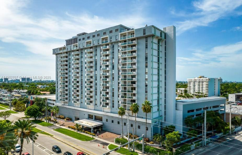 13499 Biscayne Blvd #1012