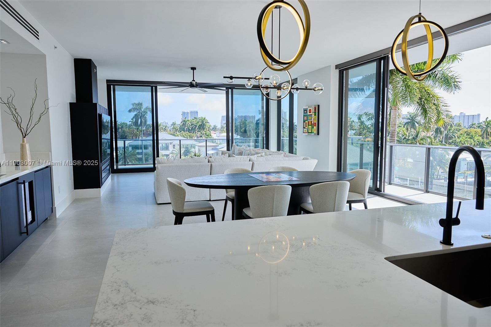 160 Isle Of Venice Dr #401 Fort Lauderdale, FL 33301