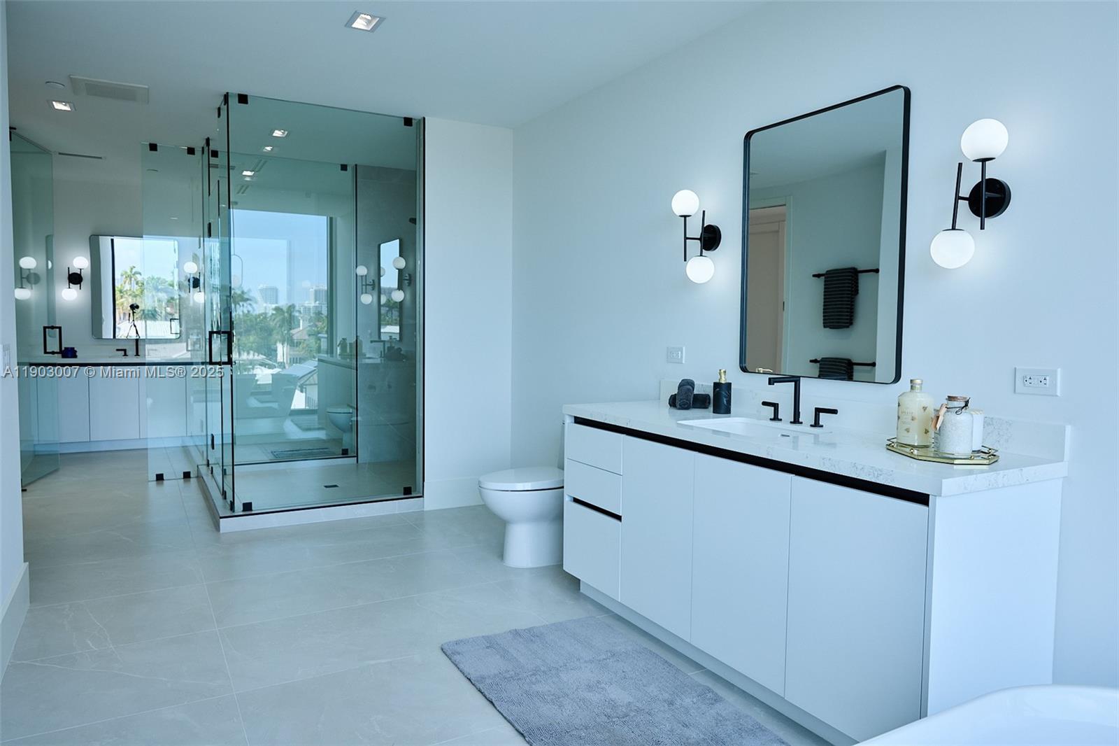 160 Isle Of Venice Dr #401 Fort Lauderdale, FL 33301