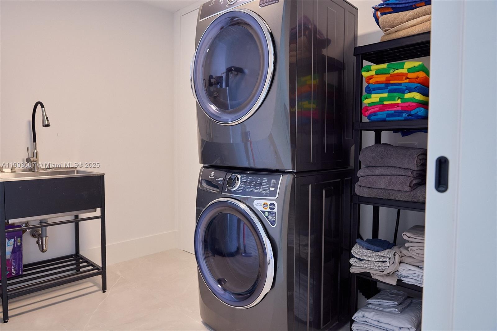 160 Isle Of Venice Dr #401 Fort Lauderdale, FL 33301