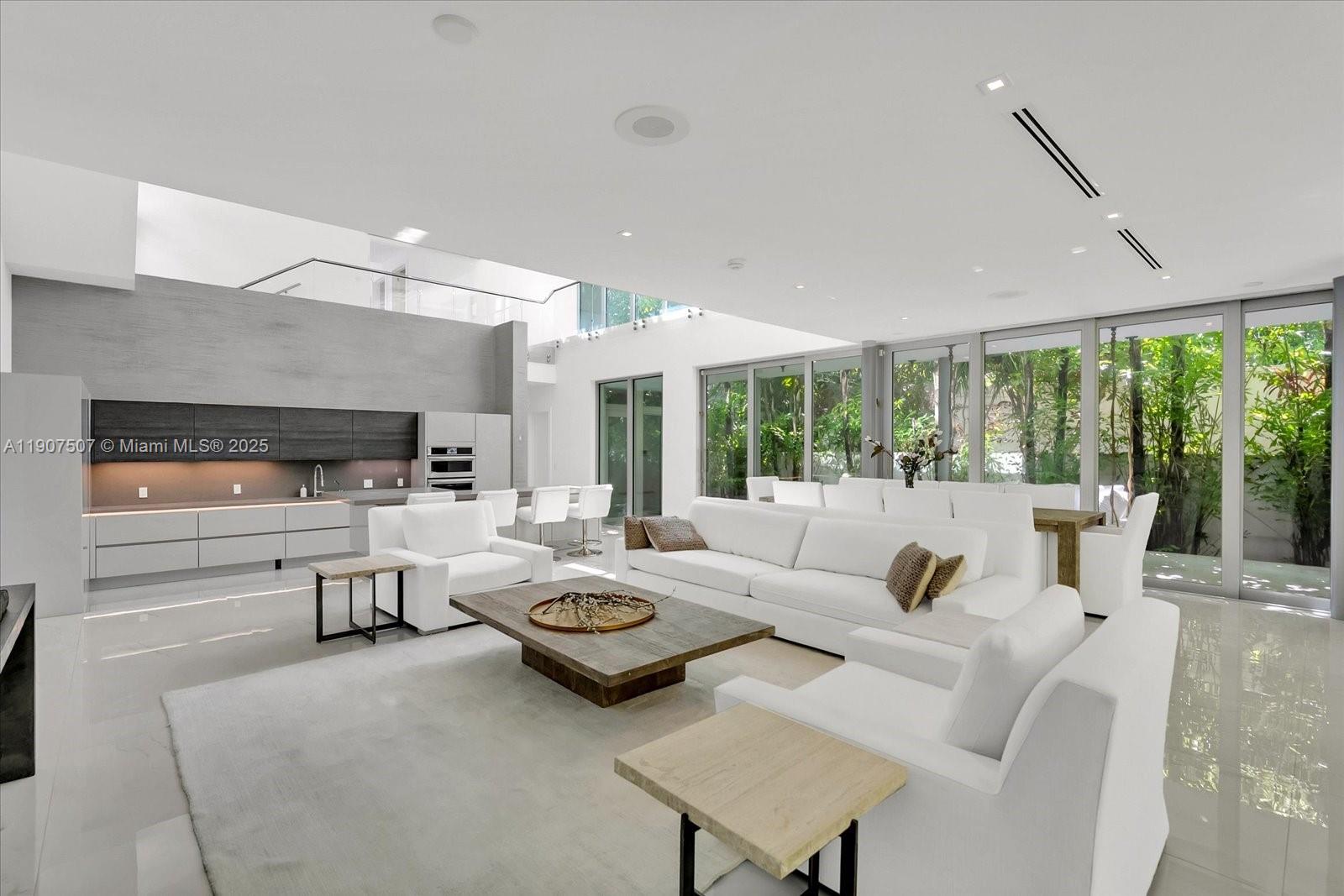 7830 Atlantic Way Miami Beach, FL 33141