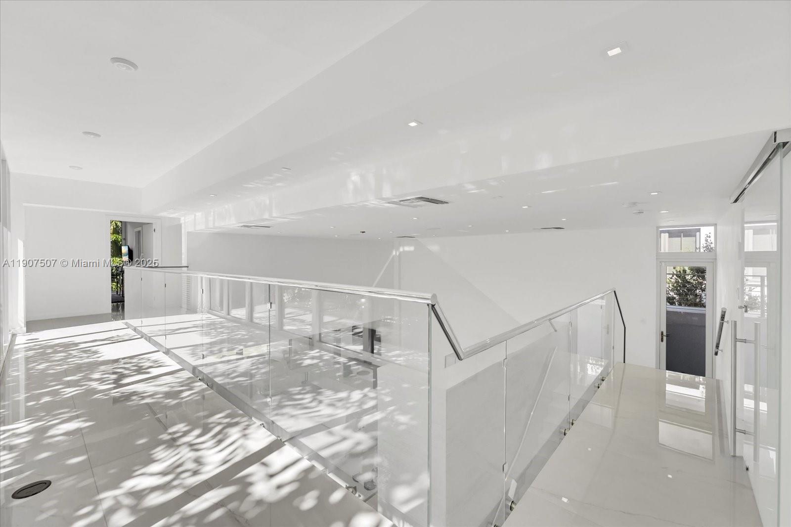 7830 Atlantic Way Miami Beach, FL 33141