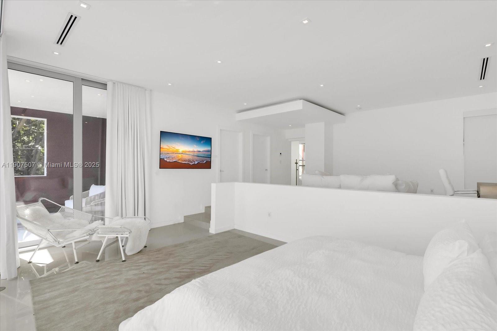 7830 Atlantic Way Miami Beach, FL 33141