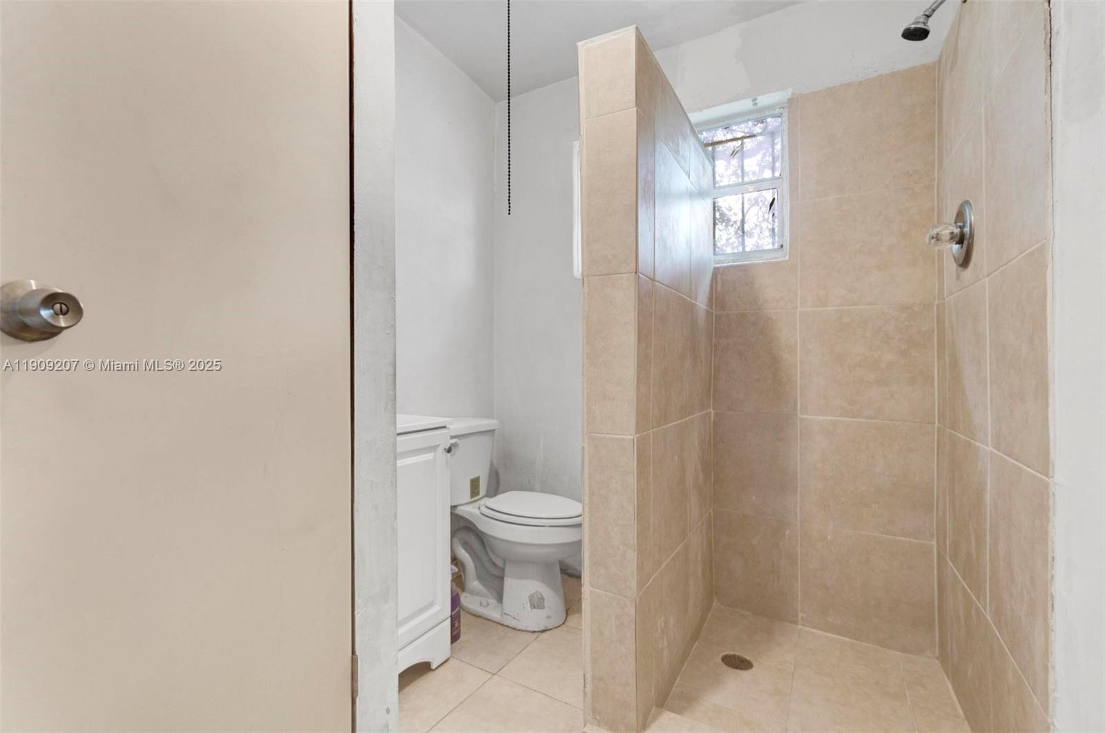 16301 NW 32nd Ave Miami Gardens, FL 33054