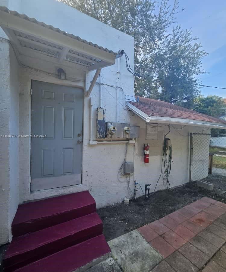 1008 N 18th Ct #102 Hollywood, FL 33020