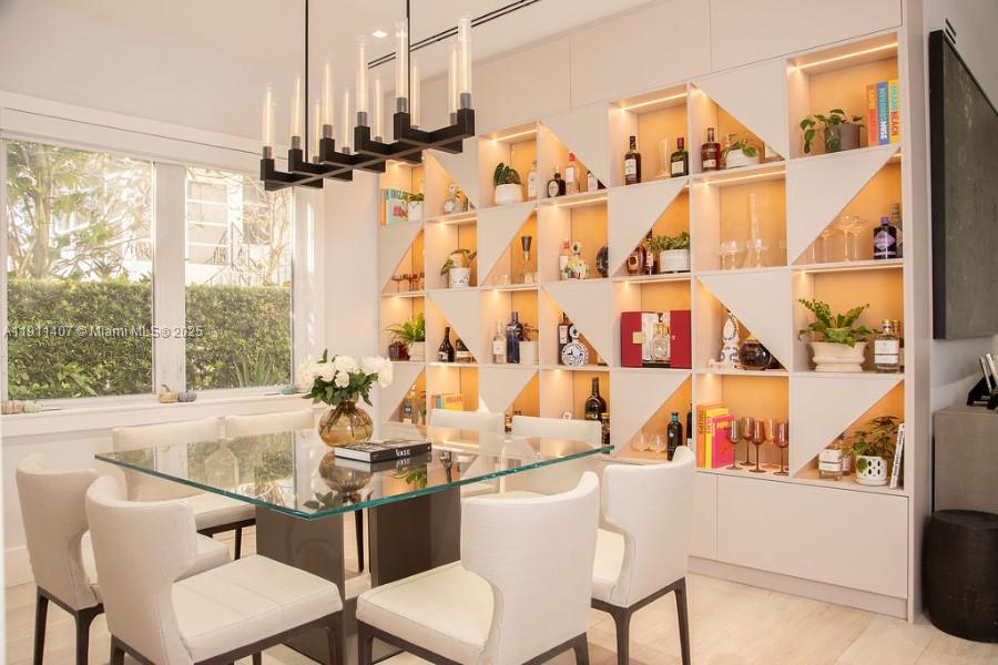 4819 University Dr #4819 Coral Gables, FL 33146