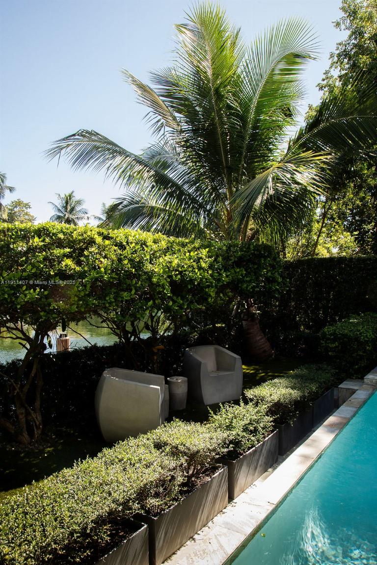 4819 University Dr #4819 Coral Gables, FL 33146