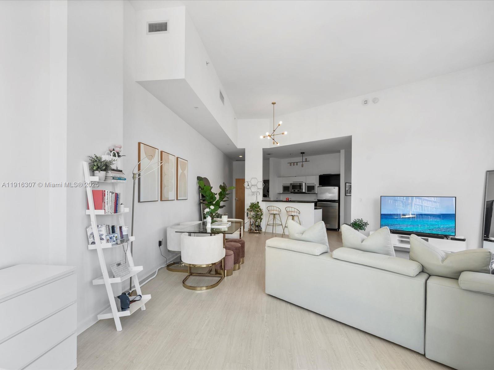 image Viscayne South4