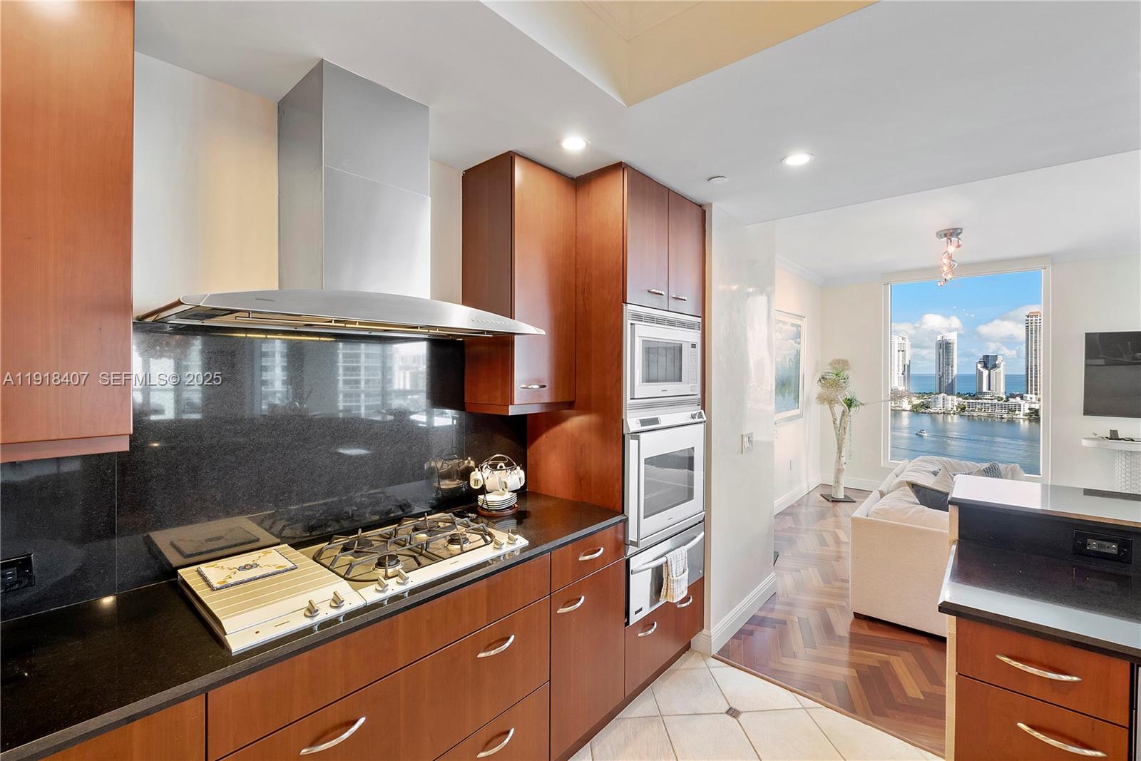 6000 Island Blvd #2406 Aventura, FL 33160