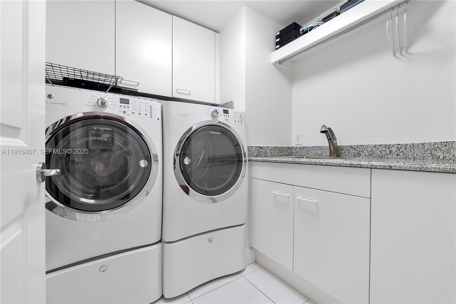 6000 Island Blvd #2406 Aventura, FL 33160