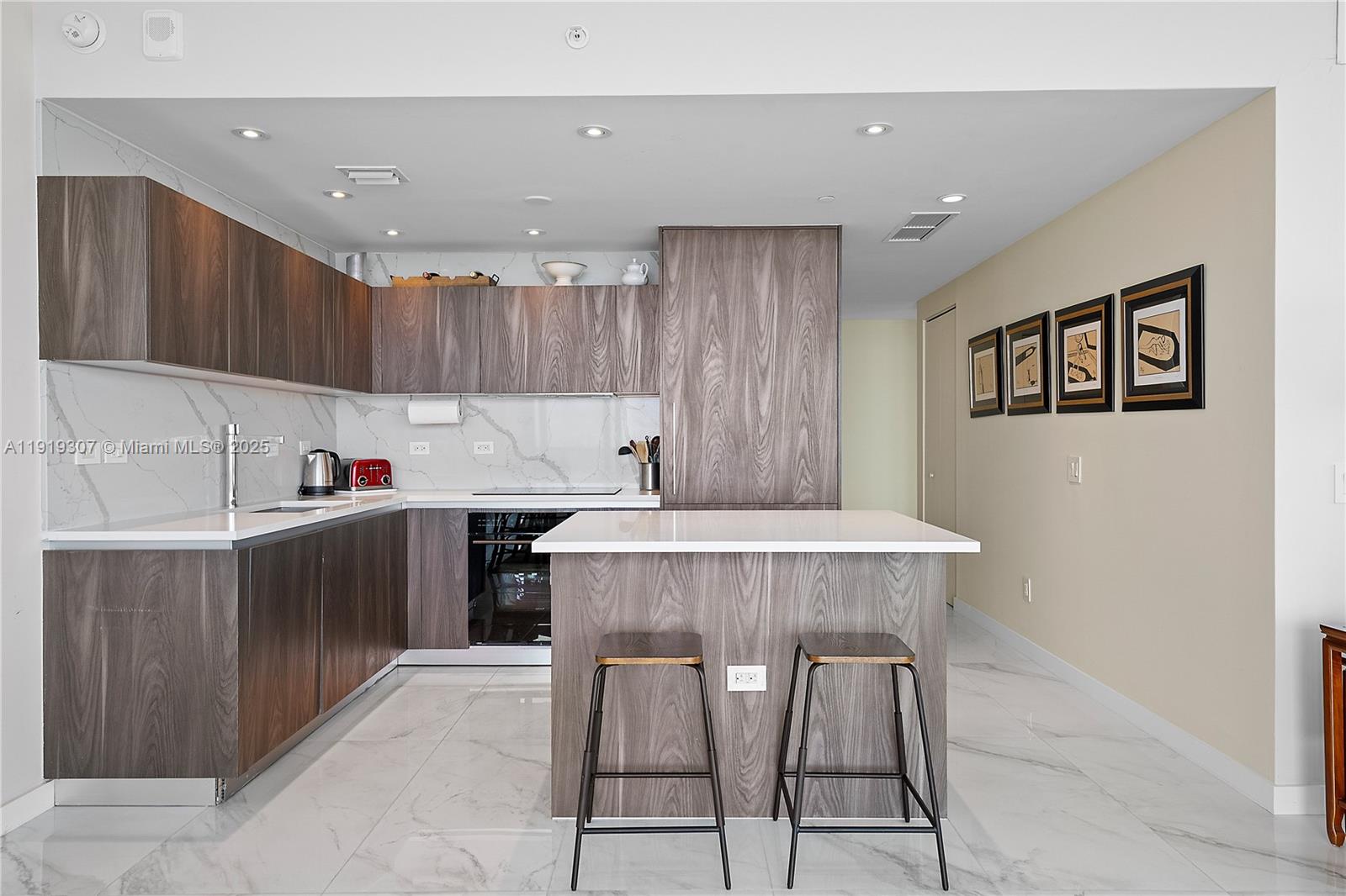 3131 NE 7th Ave #3106 Miami, FL 33137