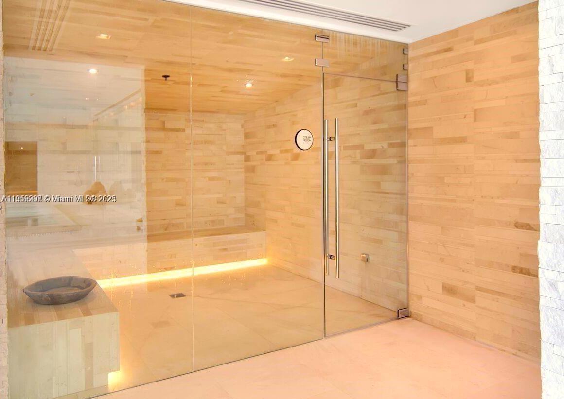 3131 NE 7th Ave #3106 Miami, FL 33137