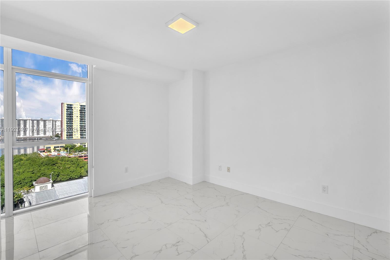 400 Sunny Isles Blvd #1519 Sunny Isles Beach, FL 33160