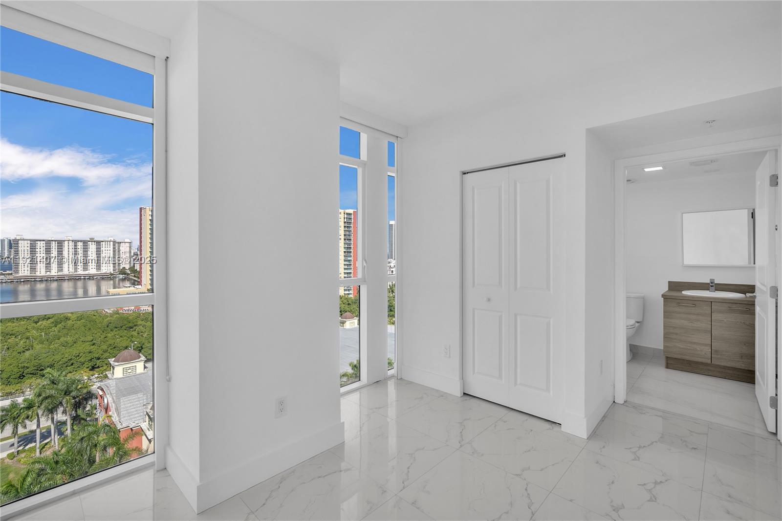 400 Sunny Isles Blvd #1519 Sunny Isles Beach, FL 33160