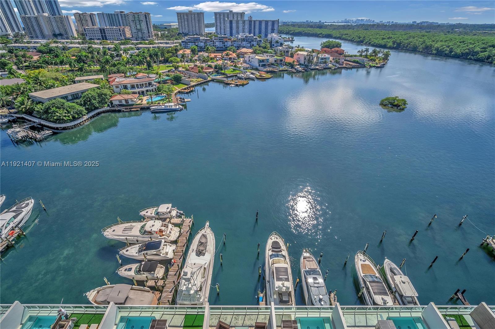 400 Sunny Isles Blvd #1519 Sunny Isles Beach, FL 33160