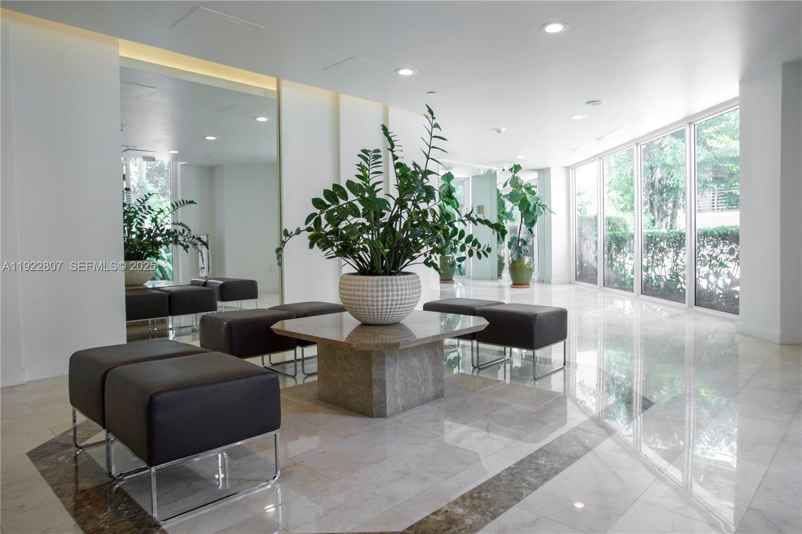 1621 Bay Rd #807 Miami Beach, FL 33139