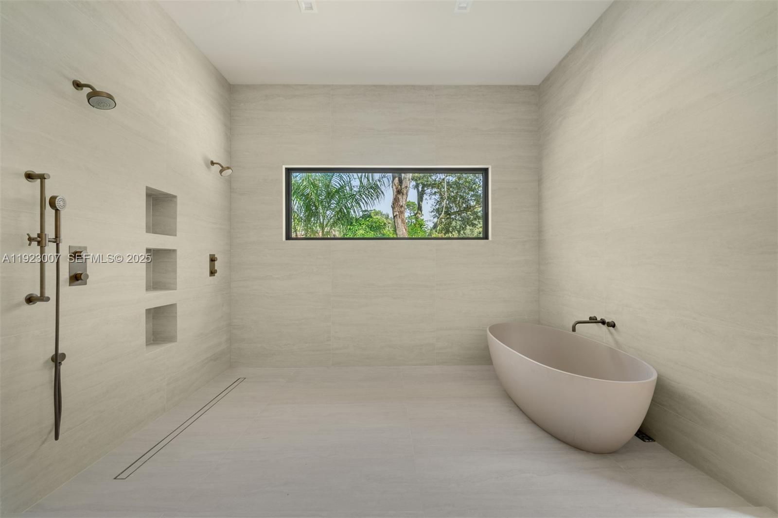 6840 SW 92nd St Pinecrest, FL 33156