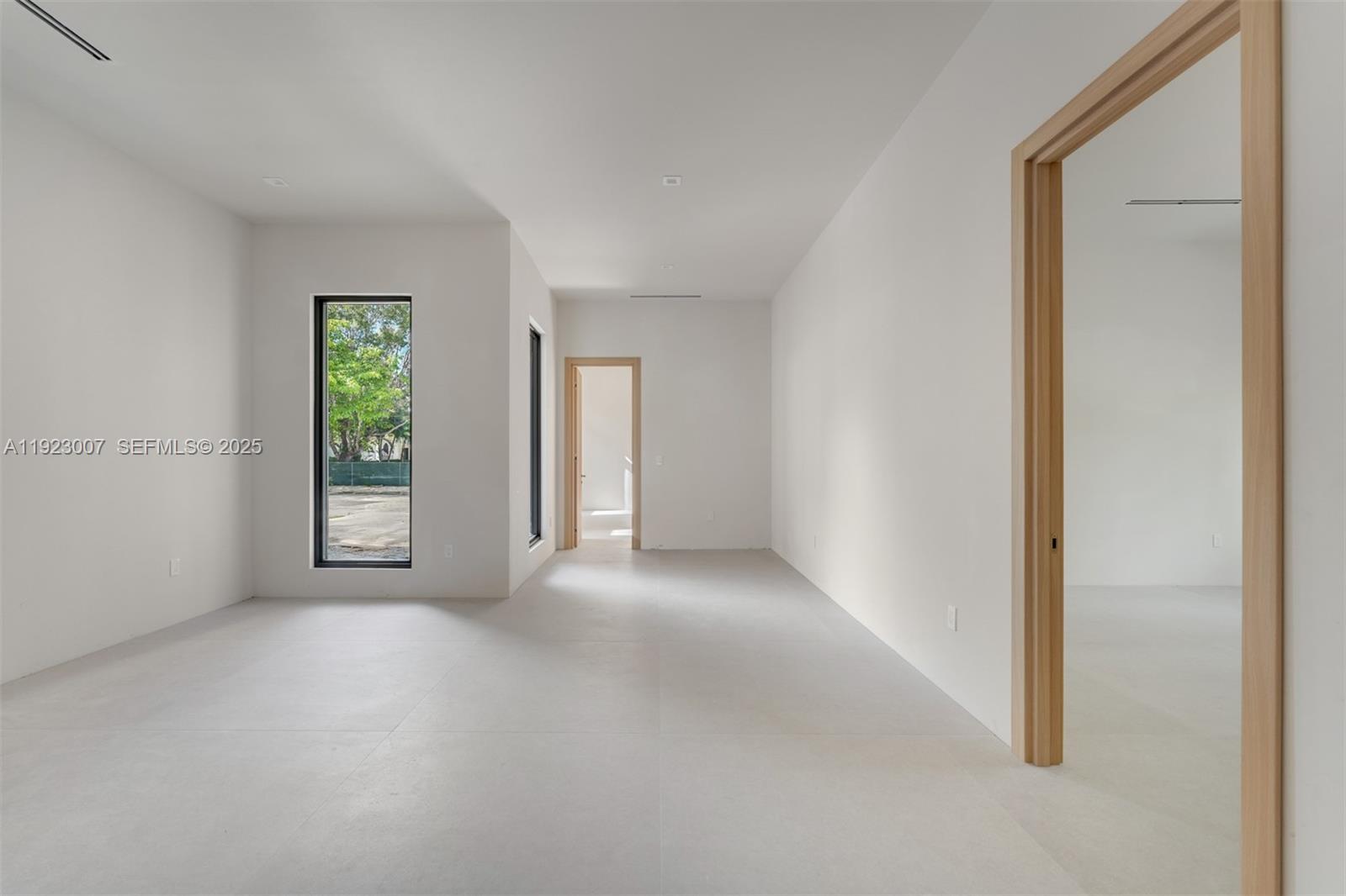 6840 SW 92nd St Pinecrest, FL 33156