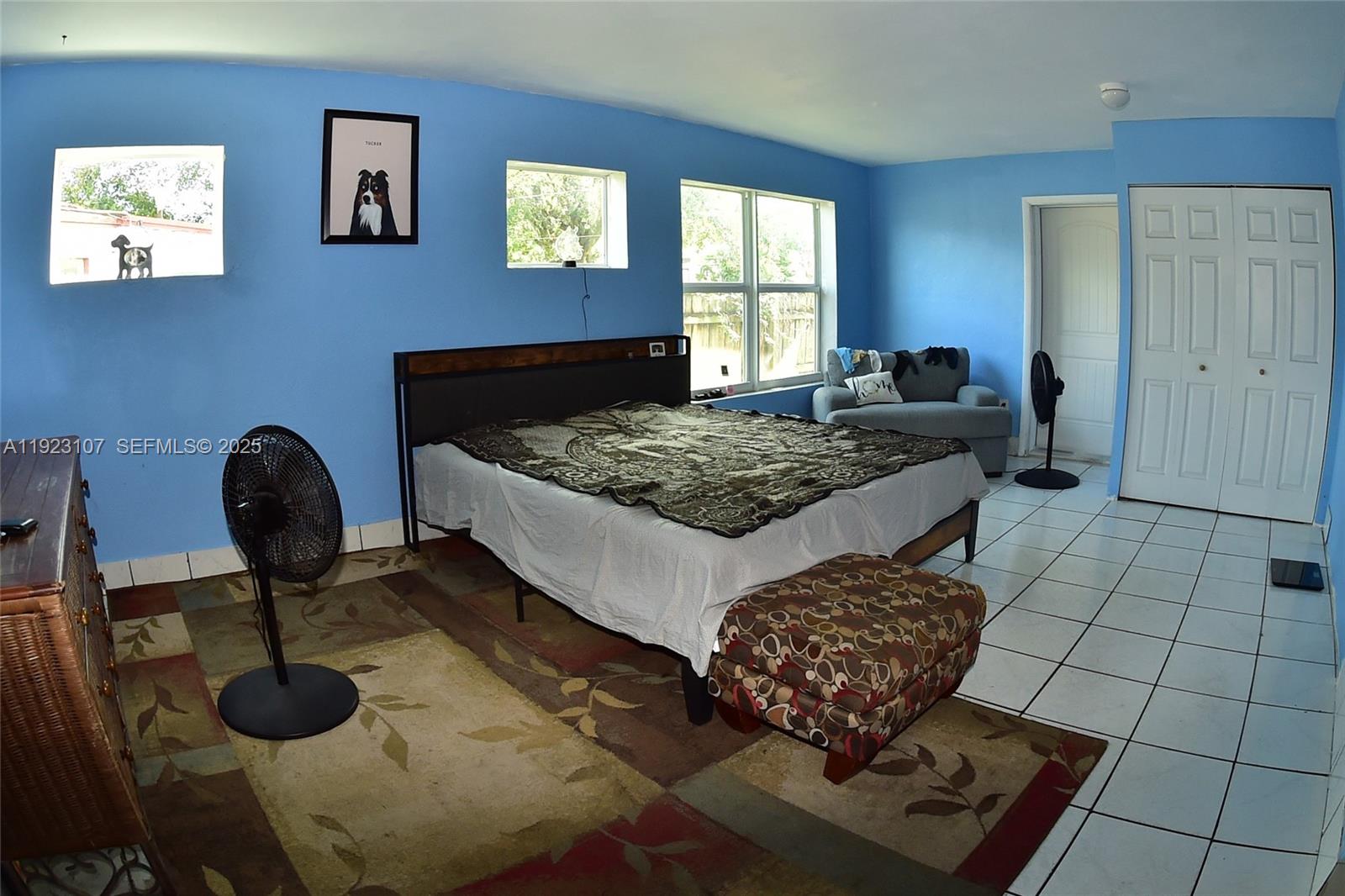 2812 Wiley St Hollywood, FL 33020