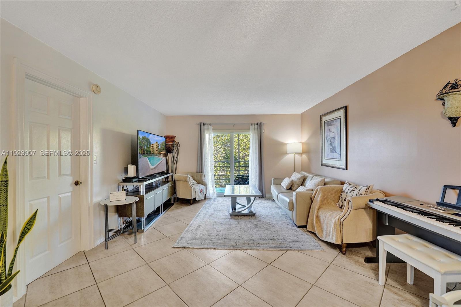 4111 Stirling Rd #502