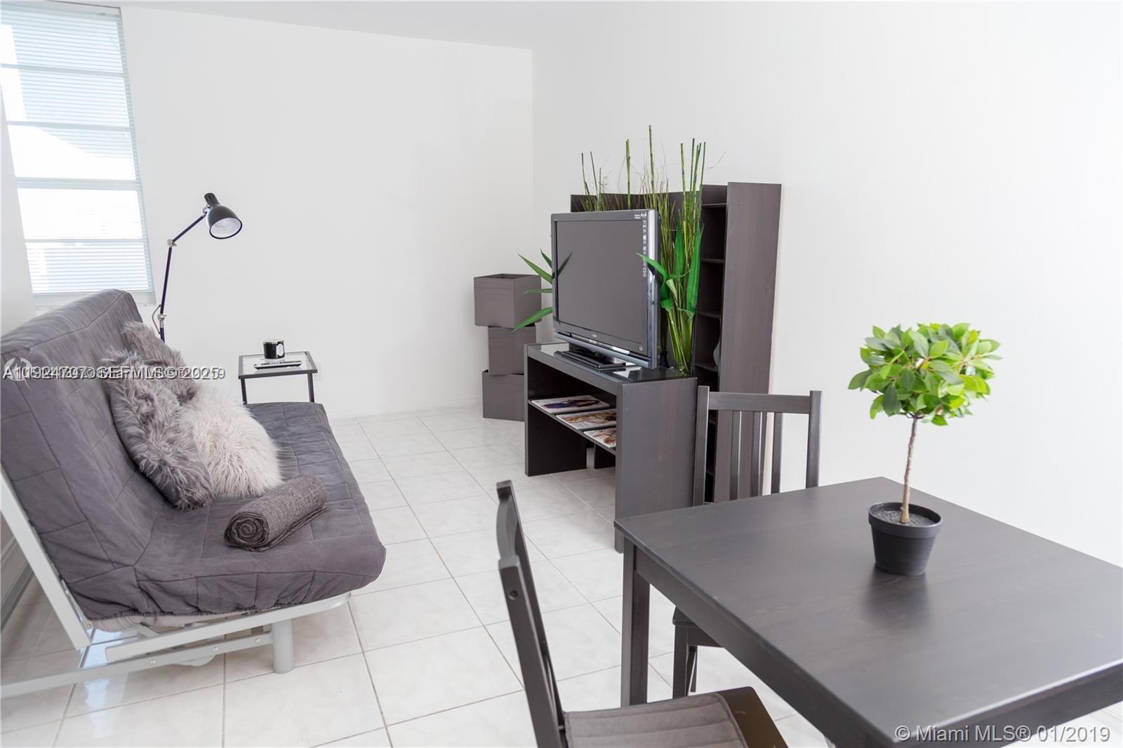 100 Lincoln Rd #1216