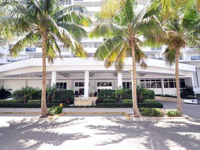 100 Lincoln Rd #1216 Miami Beach, FL 33139
